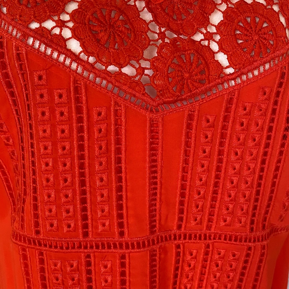 Lace inset COLDSHLDR shift tube dress